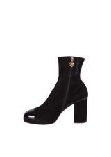 SUEDE ANKLE BOOTS 39