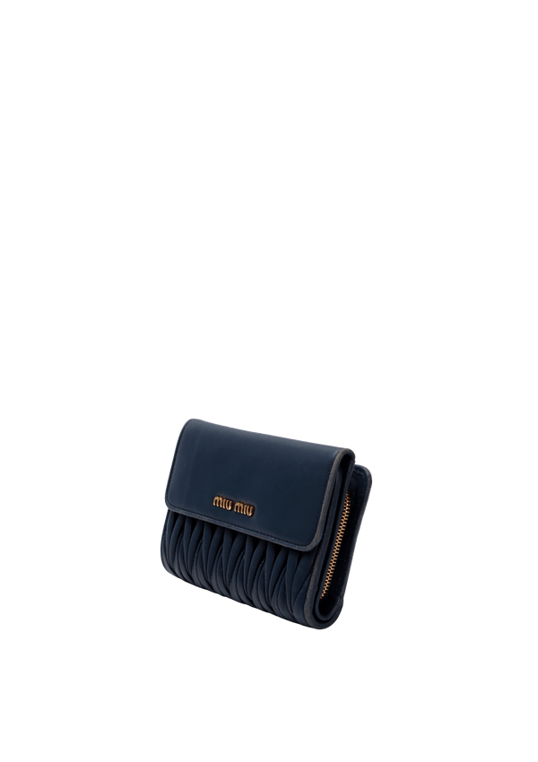 LEATHER COMPACT WALLET