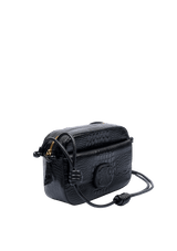 BOLSA ESSENTIALS EM COURO TRANSVERSAL