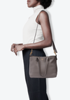 D-BEE SHOPPER TOTE