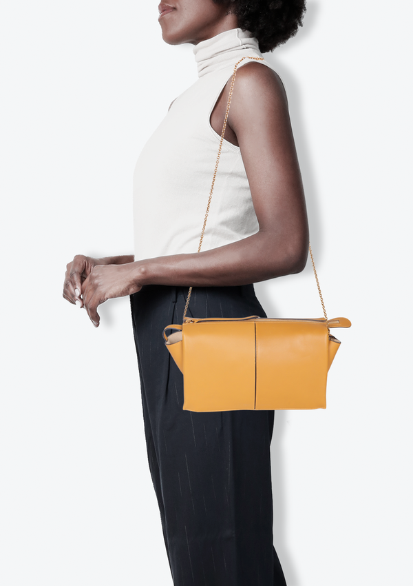 LEATHER TRIFOLD BAG