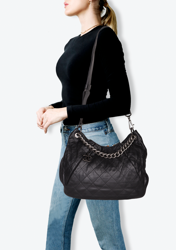 COCO PLEATS HOBO