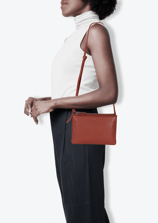 LEATHER CROSSBODY BAG