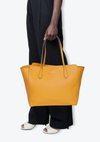 MEDIUM SWING TOTE