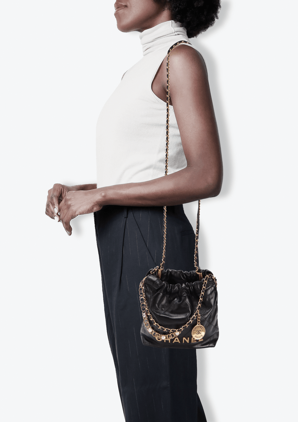 BOLSA CHANEL MINI 22 CHAIN BAG PRETO ORIGINAL – Gringa