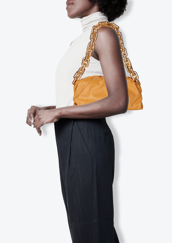 THE CHAIN POUCH