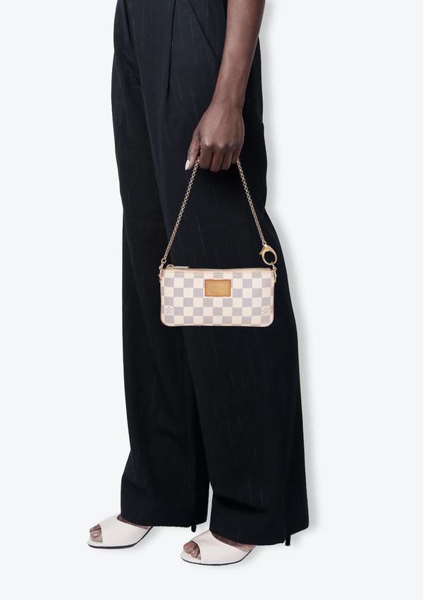 DAMIER AZUR POCHETTE MILLA