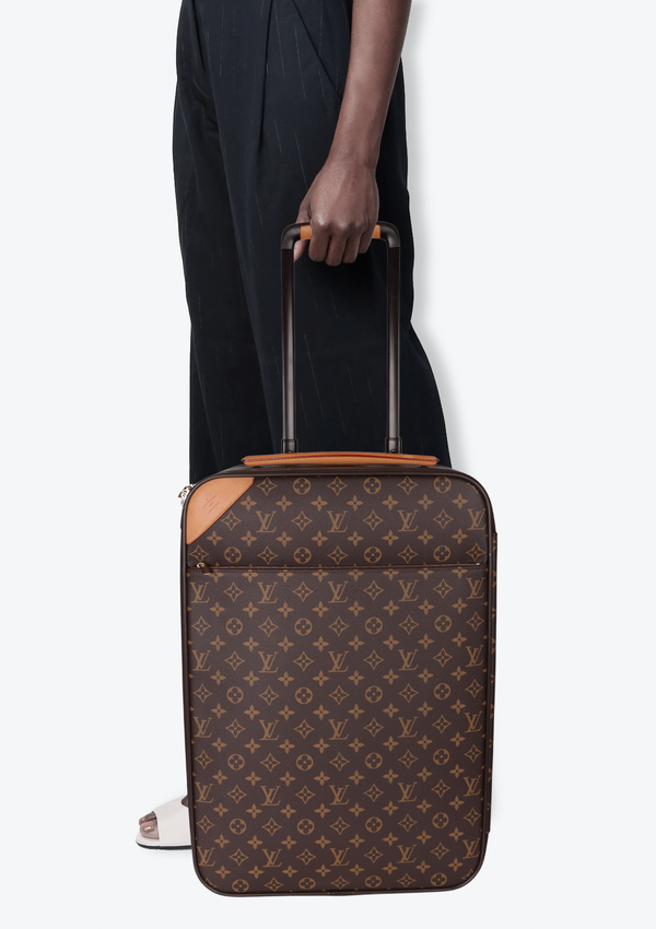 MONOGRAM PEGASE 50