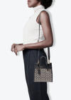 SIGNATURE FIELD 22 TOTE BAG