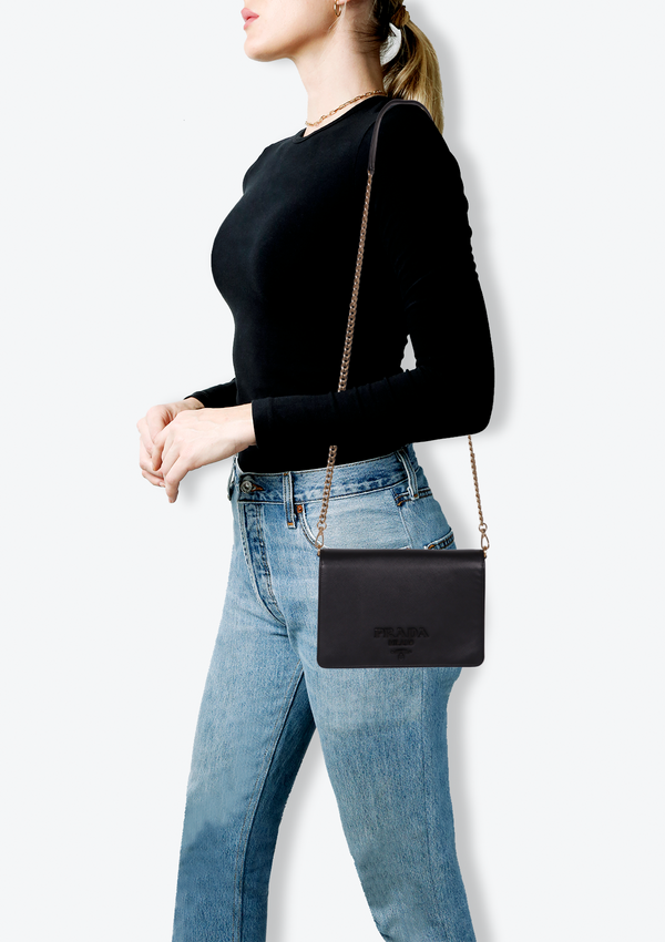 SAFFIANO CHAIN BAG