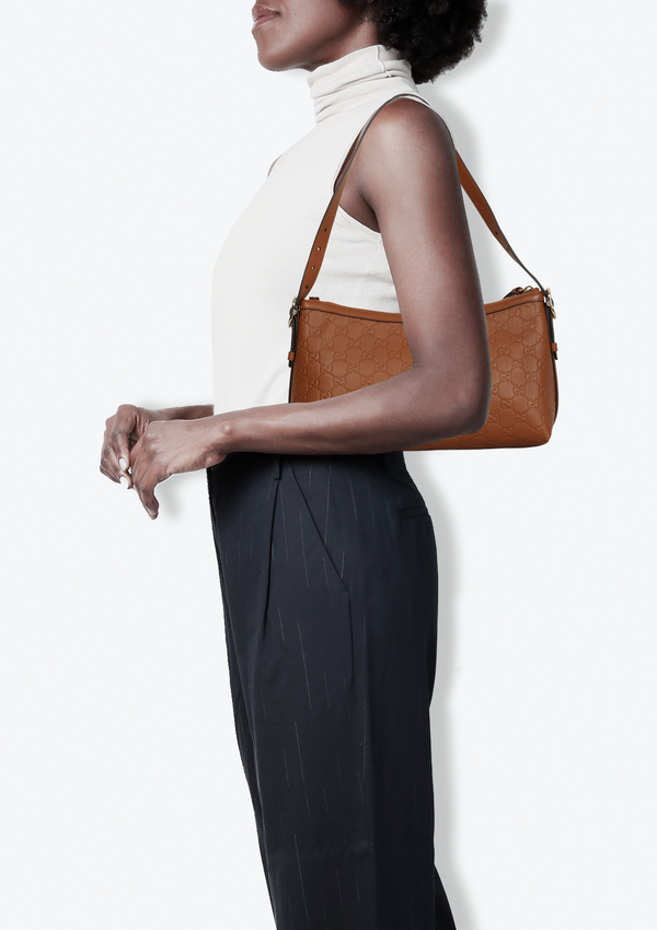 GUCCISSIMA EMBLEM MEDIUM SHOULDER BAG