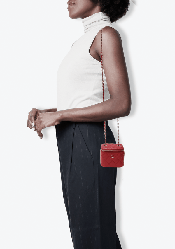 CLASSIC SMALL VANITY CHAIN BAG