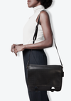 SIGNATURE MESSENGER BAG