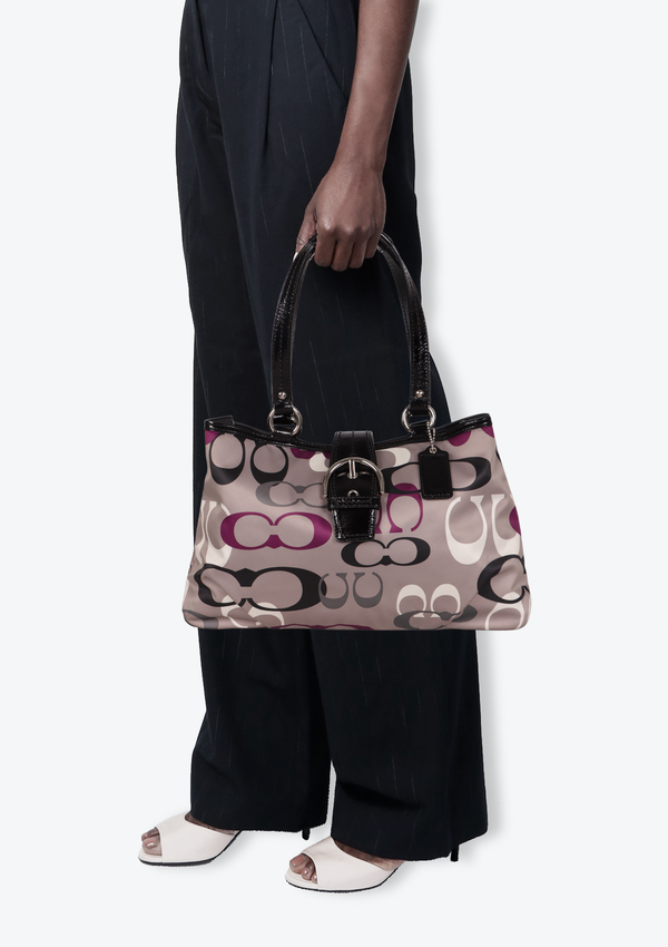 SIGNATURE HANDLE BAG