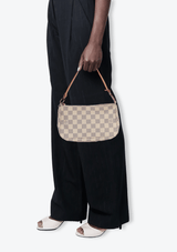 DAMIER AZUR POCHETTE ACCESSOIRES