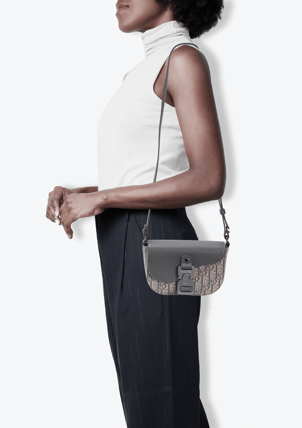 OBLIQUE JACQUARD SADDLE MINI