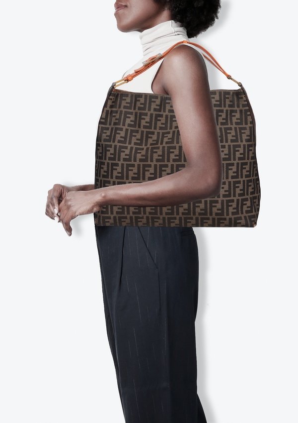 ZUCCA CANVAS BUCKLE STRAP LARGE HOBO