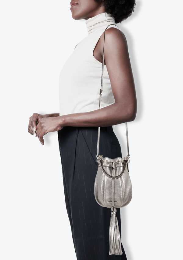 LEATHER BUCKET BAG