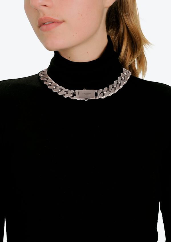 CURB CHAIN COLLAR NECKLACE