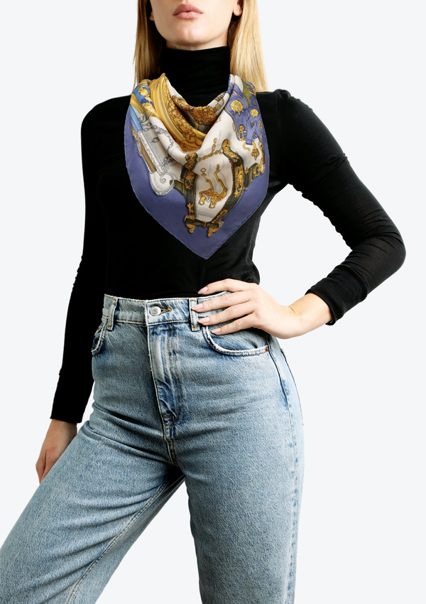 MUSÉE SILK SCARF