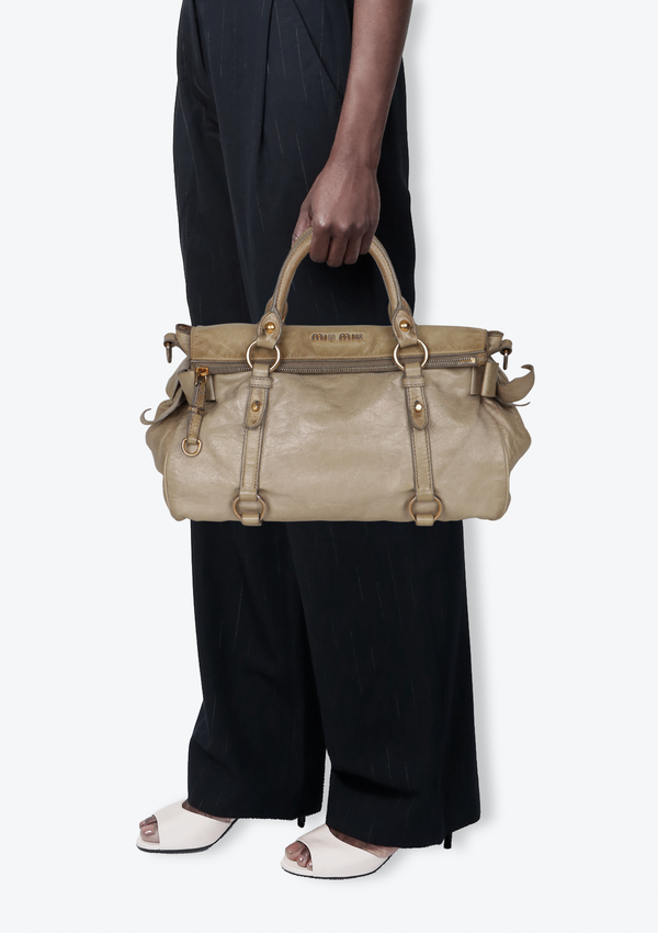 VITELLO LUX FOLD OVER BOW