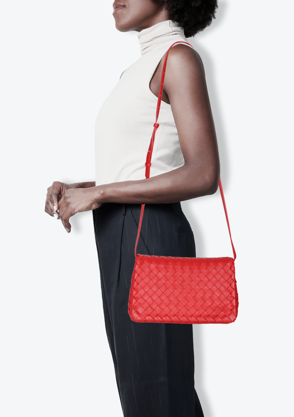 MEDIUM FULL FLAP BAG