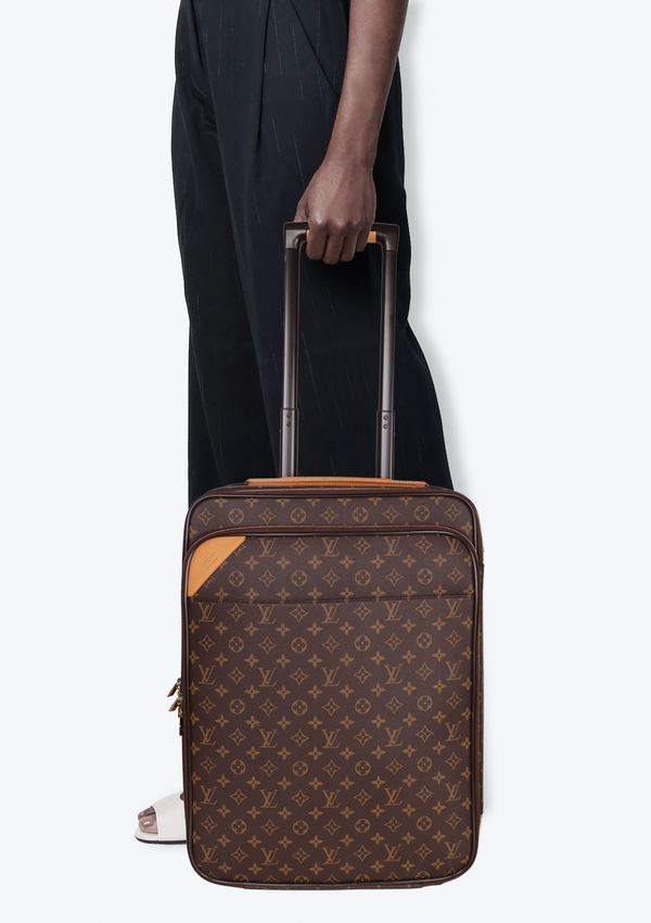 MONOGRAM PÉGASE 55