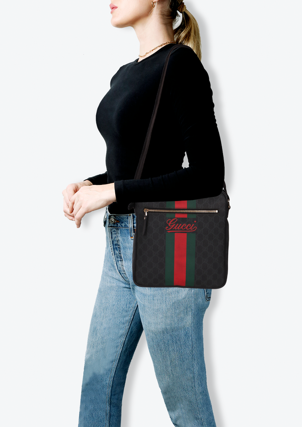 GG SUPREME WEB MESSENGER BAG