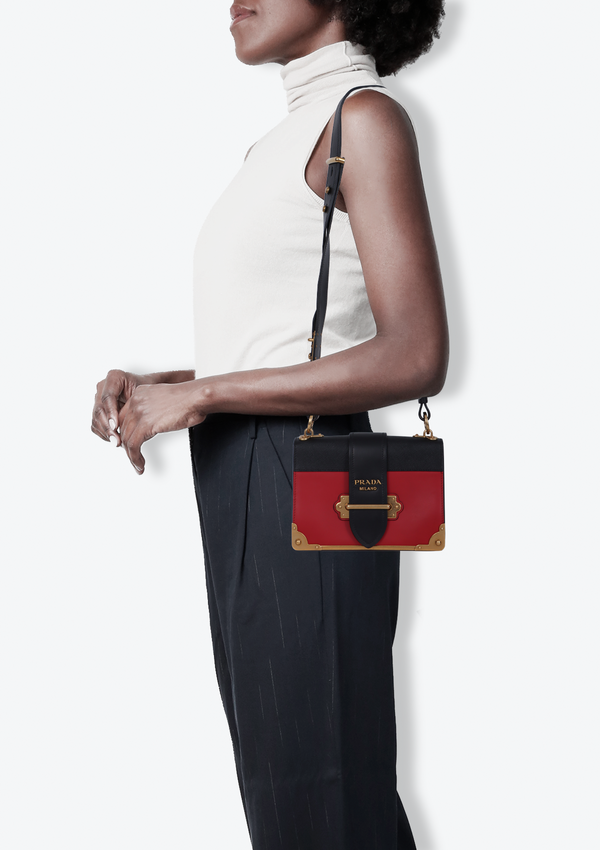 CITY CALF SAFFIANO LUX CAHIER
