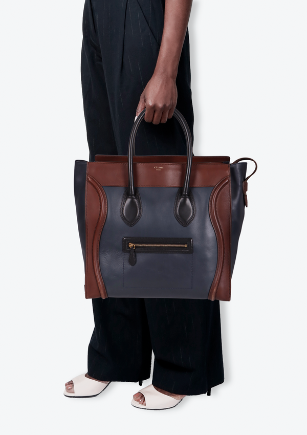 LUGGAGE TOTE