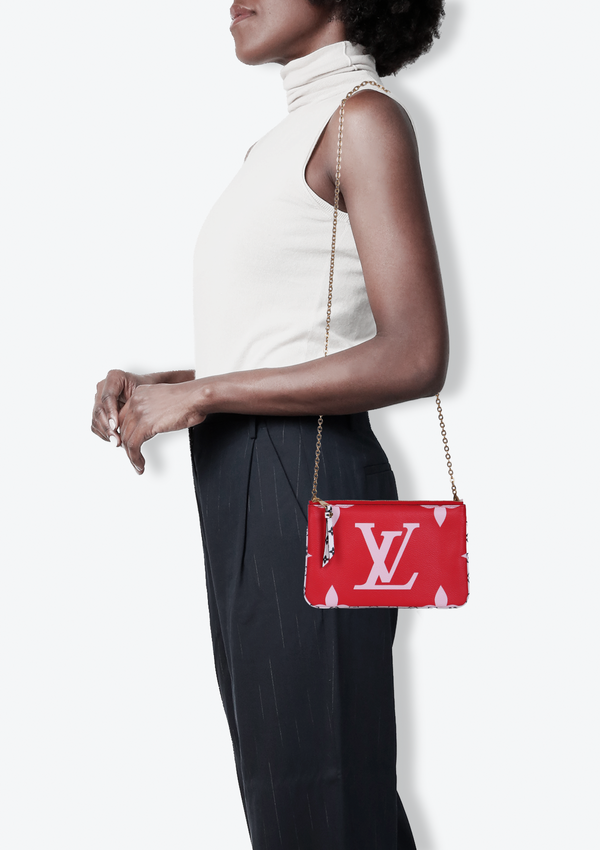 MONOGRAM GIANT ROUGE DOUBLE ZIP POCHETTE