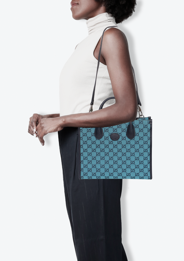 GG CANVAS SMALL INTERLOCKING G TOTE