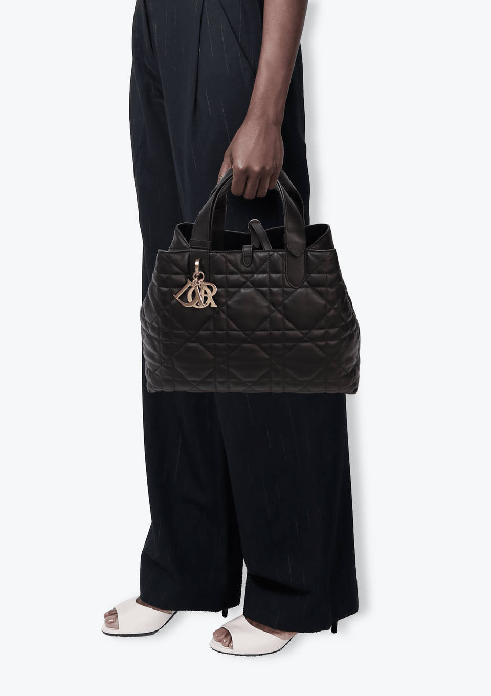BOLSA CHRISTIAN DIOR MEDIUM MACROCANNAGE TOUJOURS BAG PRETO BOLSA CHRISTIAN DIOR MEDIUM MACROCANNAGE TOUJOURS BAG PRETO