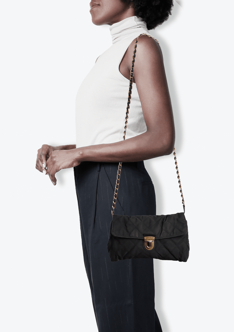 QUILTED TESSUTO PUSHLOCK CHAIN FLAP BAG