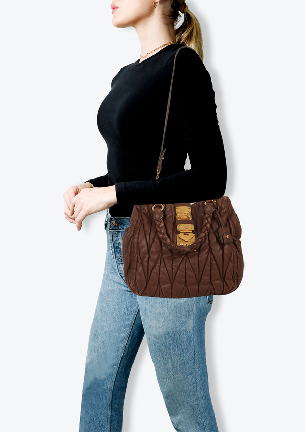 MATELASSÉ LEATHER