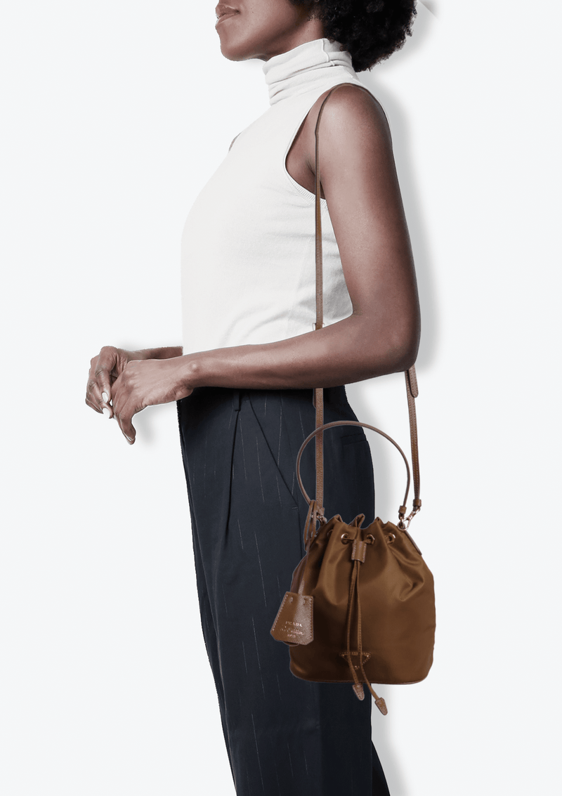 TESSUTO BUCKET BAG