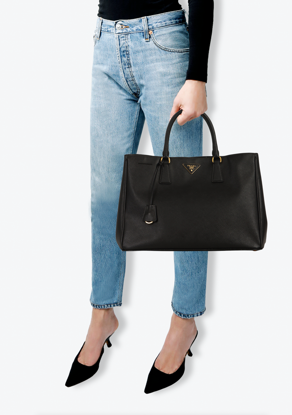 EXTRA LARGE SAFFIANO LUX DOUBLE ZIP GALLERIA