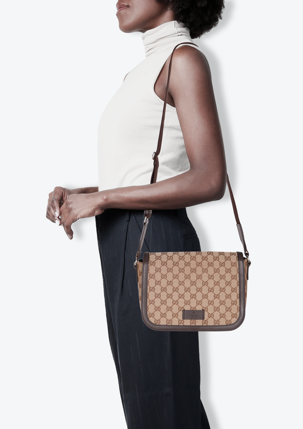 GG CANVAS MESSENGER BAG