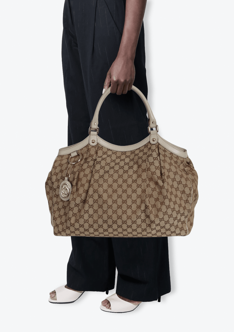 LARGE GG CANVAS SUKEY BAG