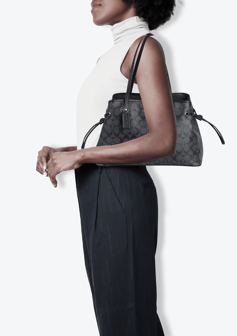 SIGNATURE SHOULDER BAG