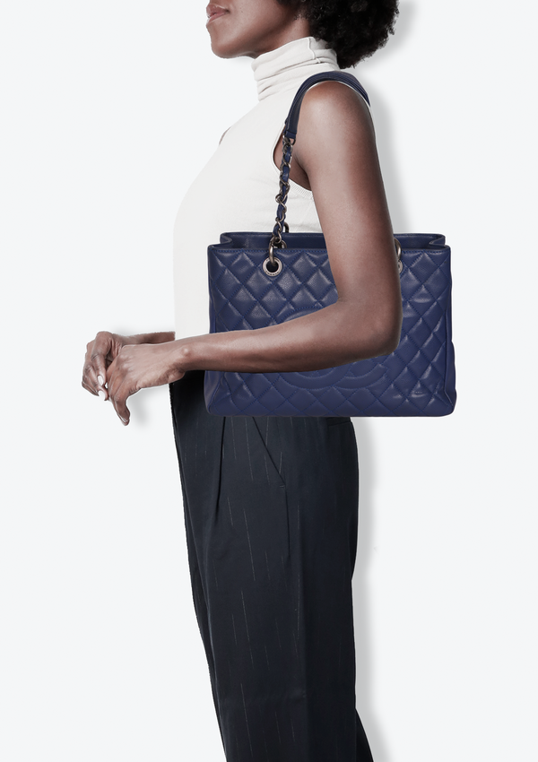 GRAND SHOPPING TOTE CAVIAR