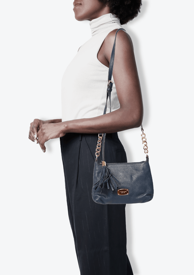 TEXTURED LEATHER CROSSBODY BAG