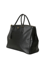 SAFFIANO LUX DOUBLE ZIP GALLERIA