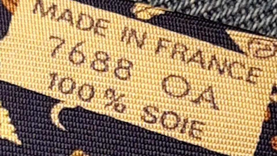 SILK TIE