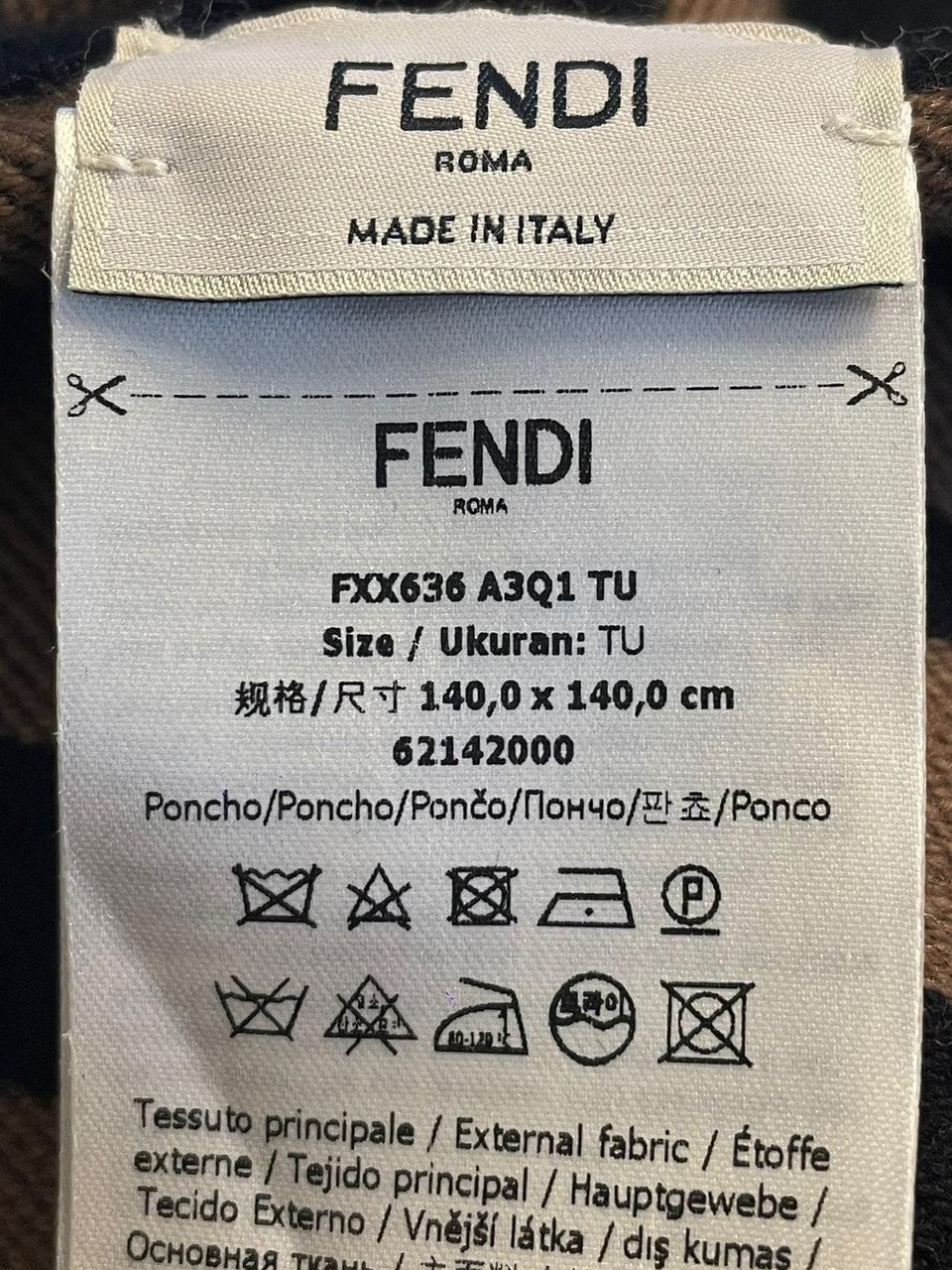 FF LOGO MULTICOLOR PONCHO