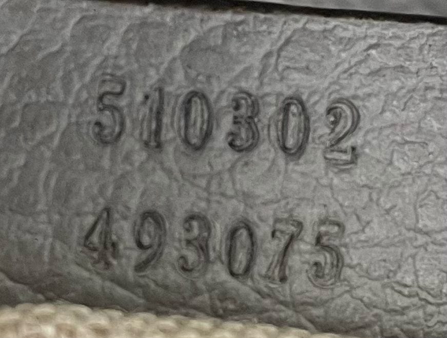 INTERLOCKING G DOLLAR TOP HANDLE