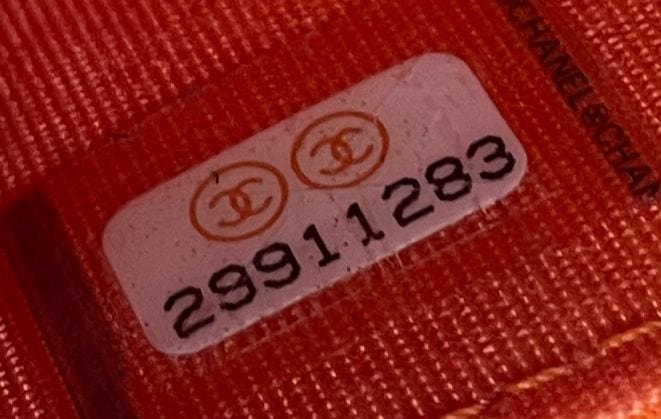 19 WALLET ON CHAIN