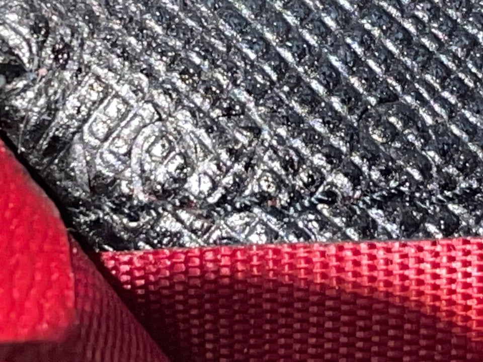SAFFIANO WALLET ON CHAIN