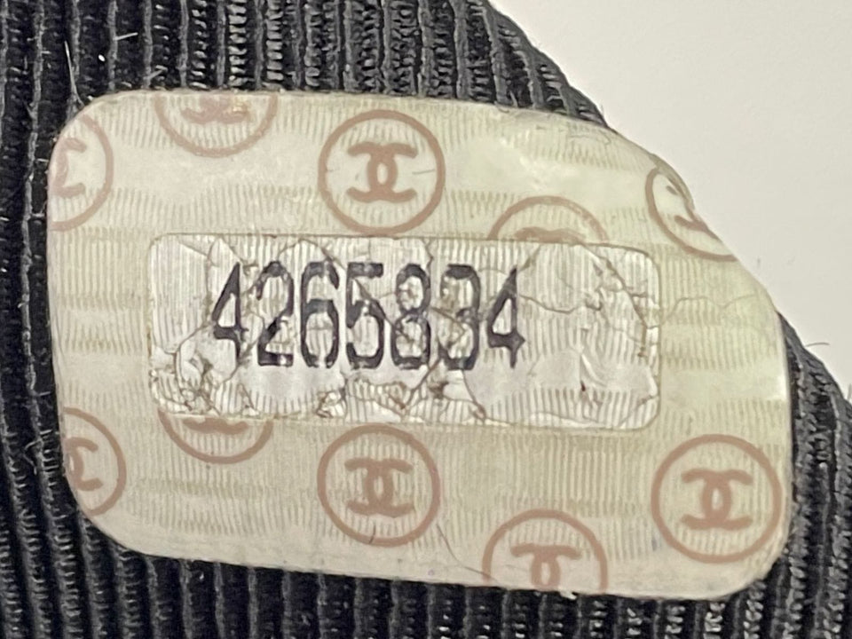 CC FLAP BACKPACK CAVIAR