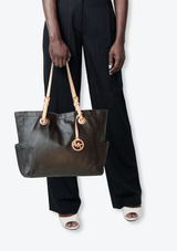 LOGO JET SET TOTE